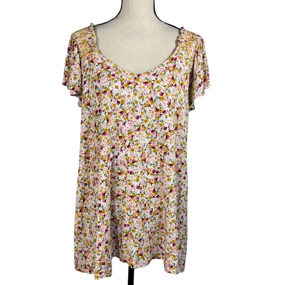 Torrid SZ 2 (2X-Large) Super Soft Knit Top Floral V-Neck Stretch Flutter Sleeves